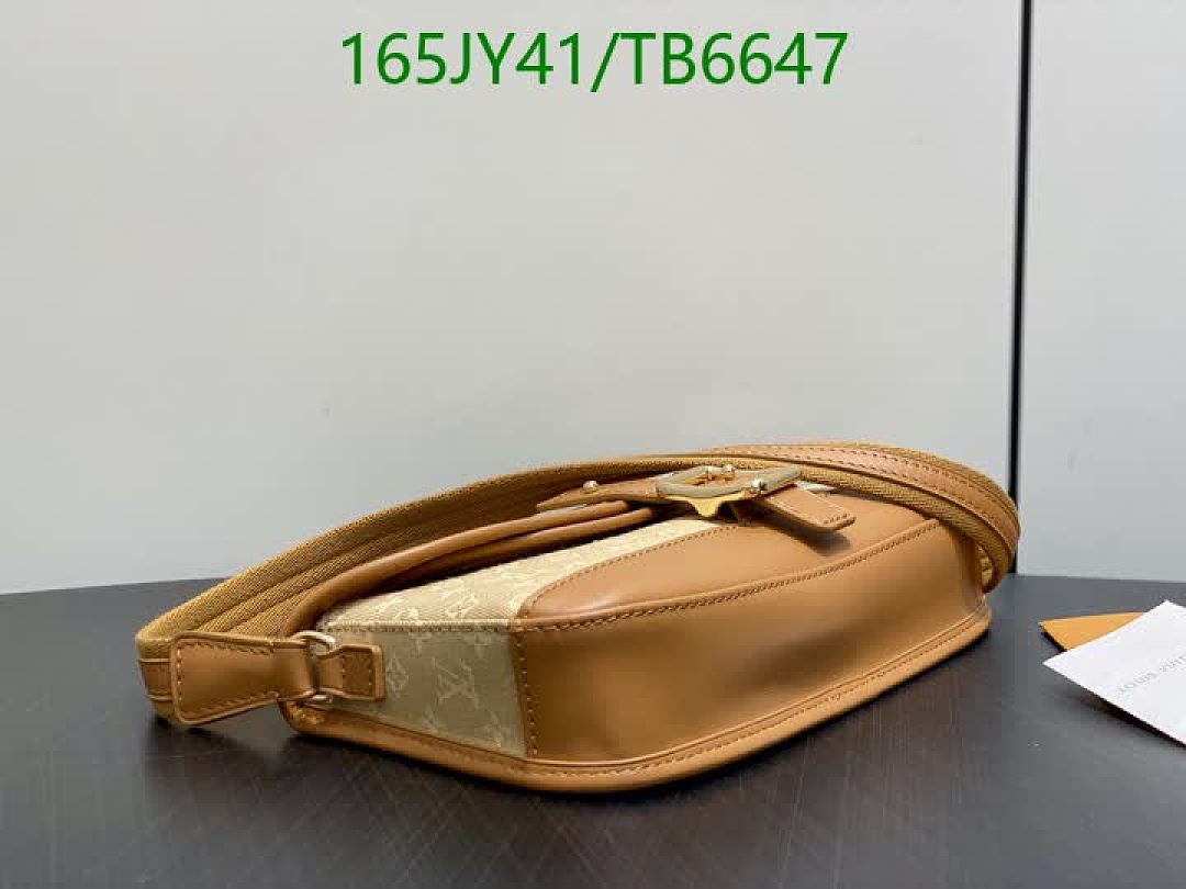 LV-Bags(5A) Code: TB6647 $: 165USD