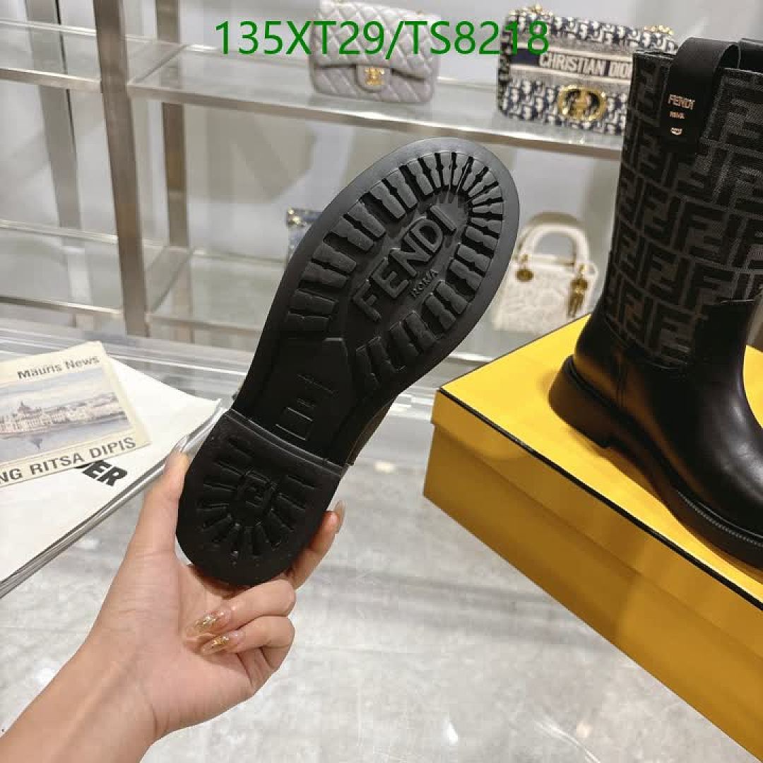 Boots-Shoes(Women) Code: TS8218 $: 135USD