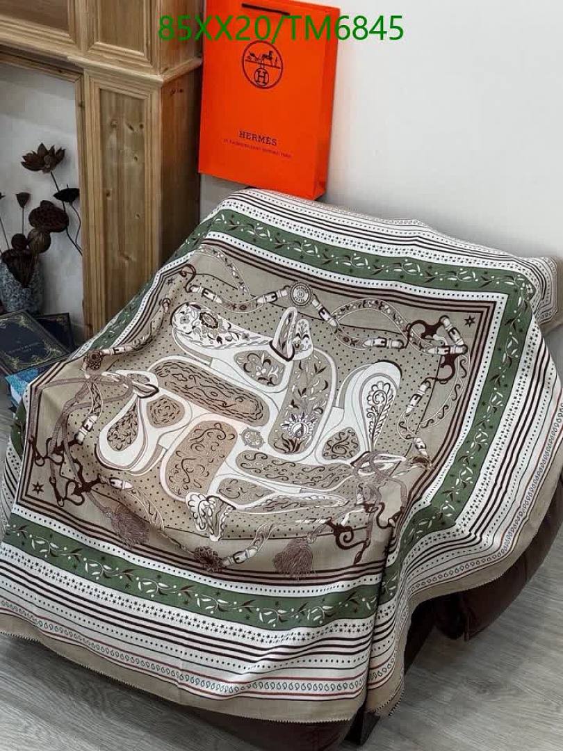 Hermes-Scarves Code: TM6845 $: 85USD