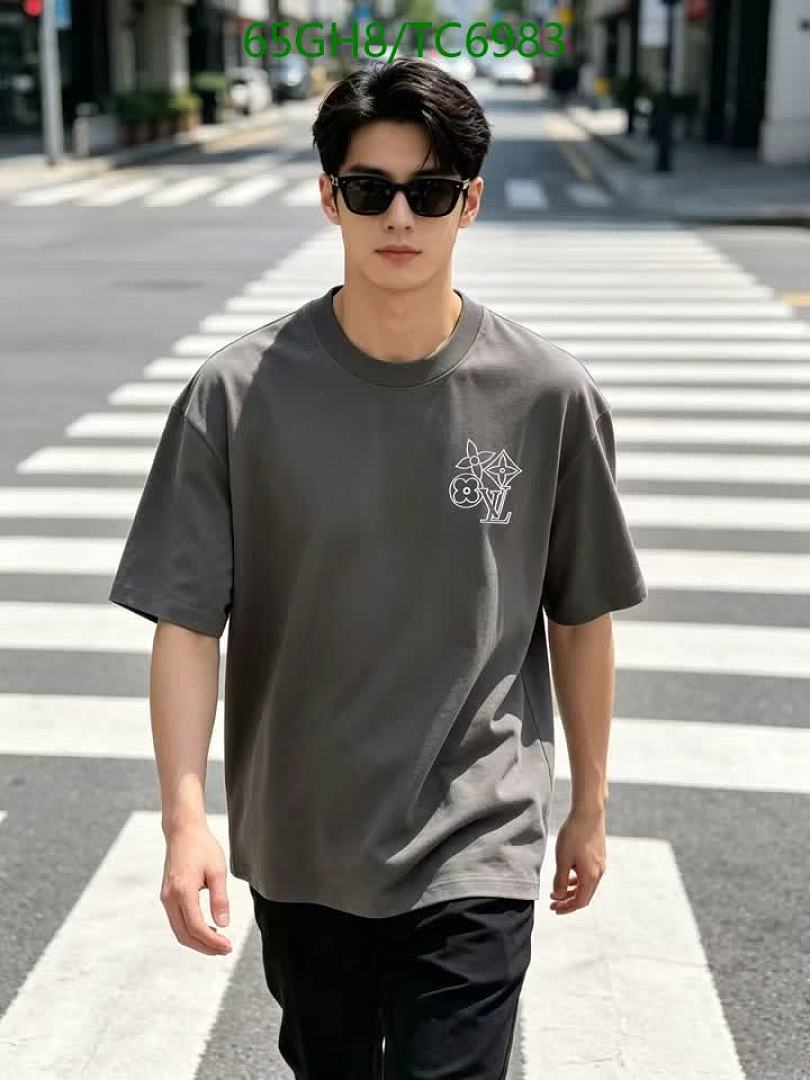 LV-Clothing Code: TC6983 $: 65USD