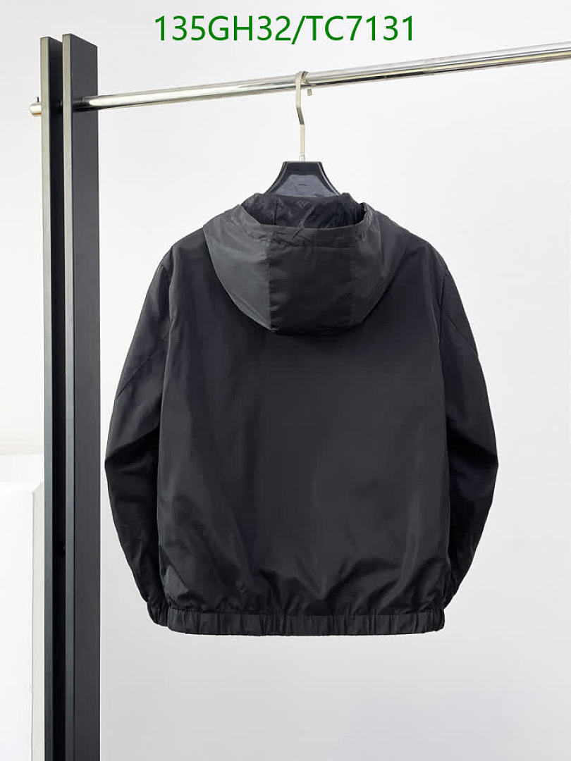 LV-Clothing Code: TC7131 $: 135USD