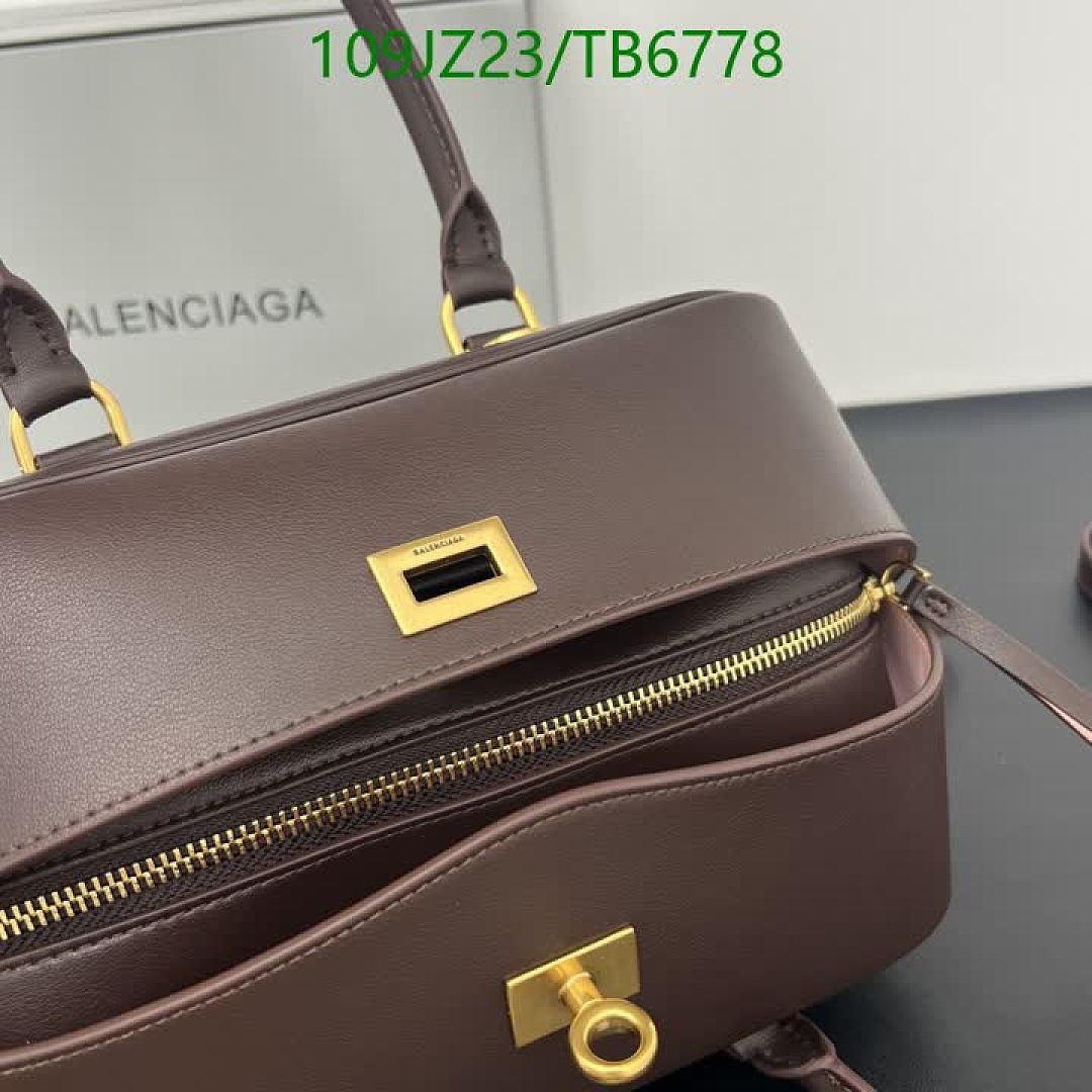 Balenciaga-Bags(4A) Code: TB6778 $: 109USD