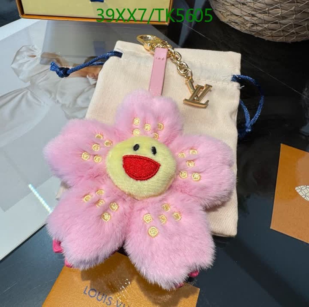 LV-Keychains & Bag Charms Code: TK5605 $: 39USD