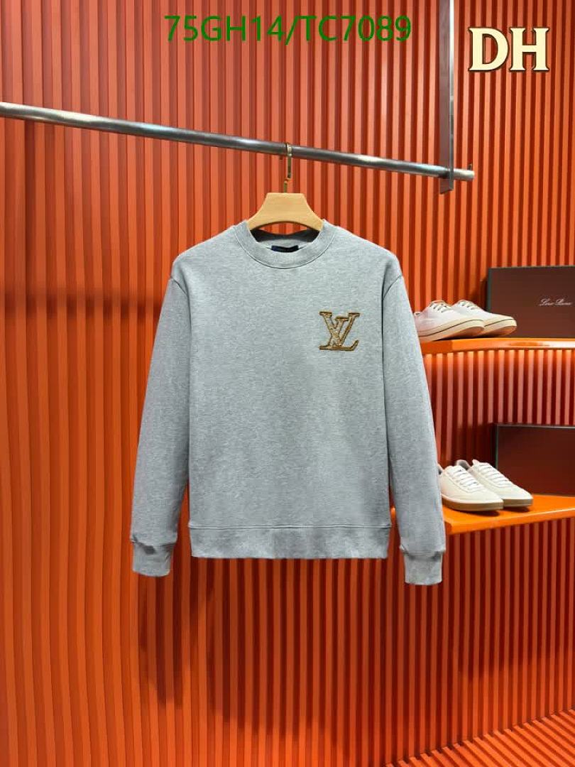 LV-Clothing Code: TC7089 $: 75USD