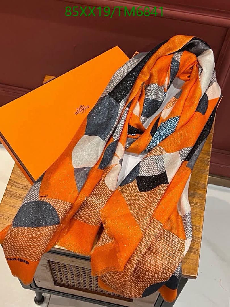 Hermes-Scarves Code: TM6841 $: 85USD