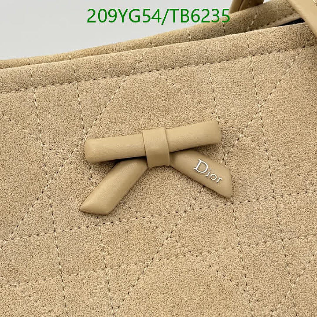 Dior-Bags(5A) Code: TB6235 $: 209USD