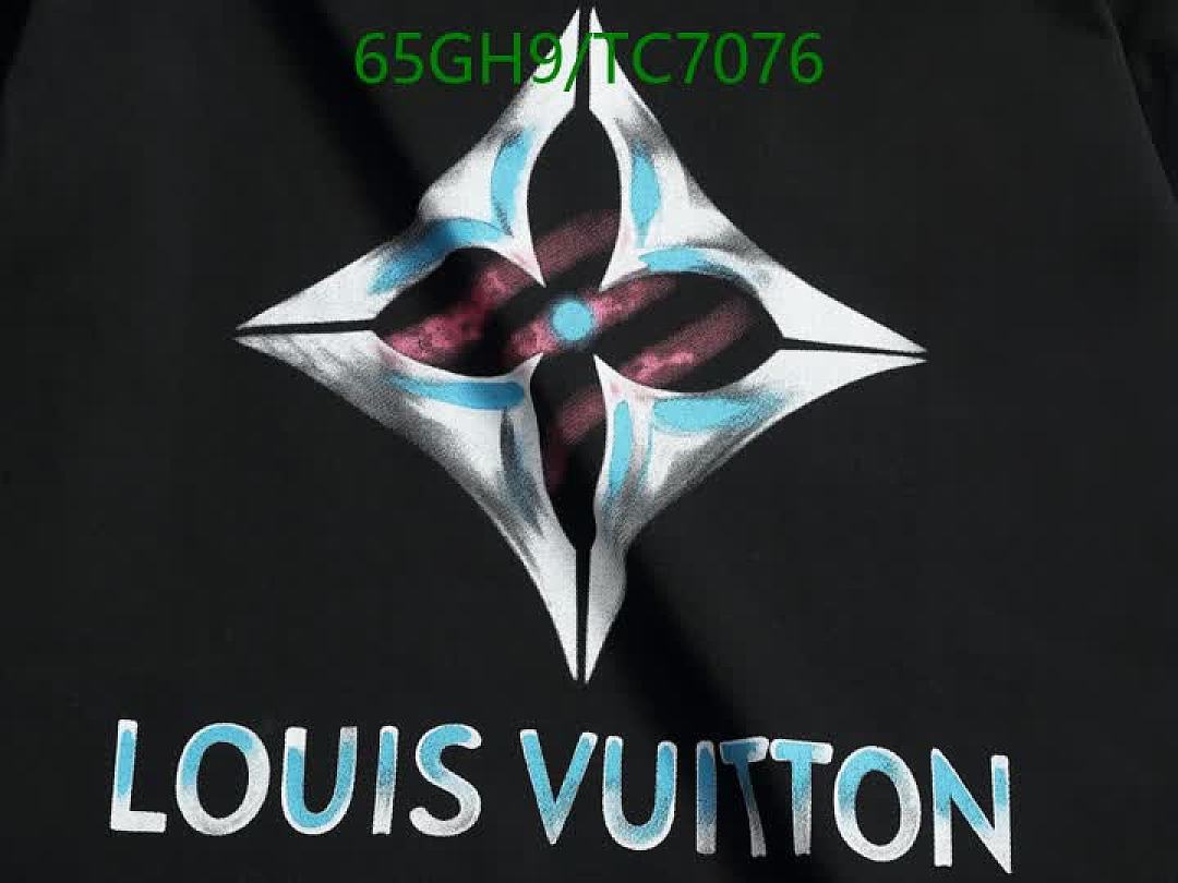 LV-Clothing Code: TC7076 $: 65USD
