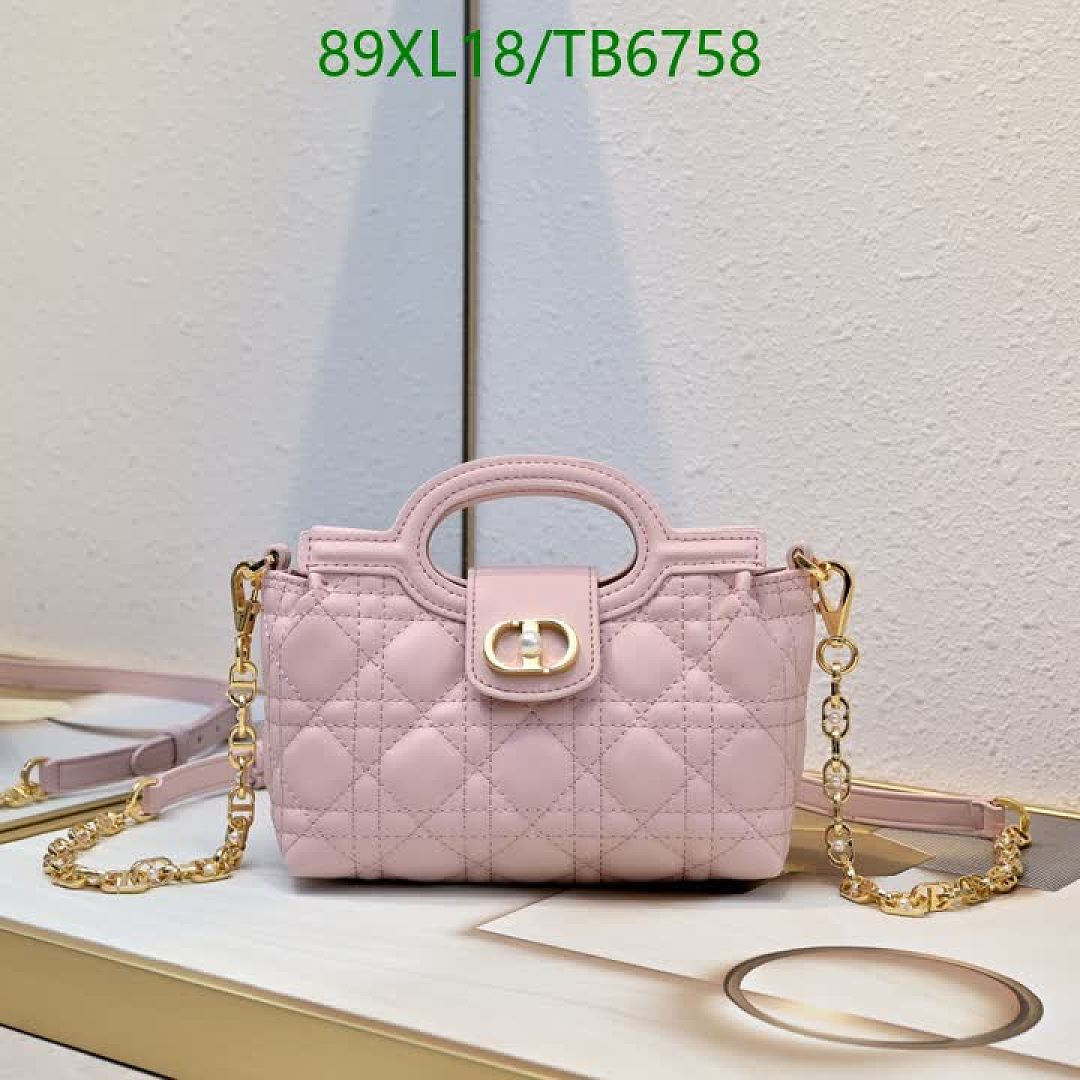 Dior-Bags(4A) Code: TB6758 $: 89USD