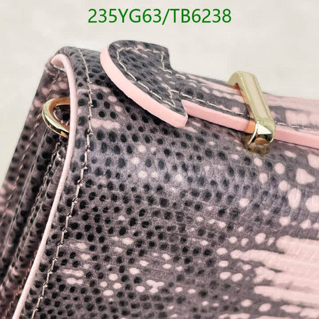 Dior-Bags(5A) Code: TB6238 $: 235USD