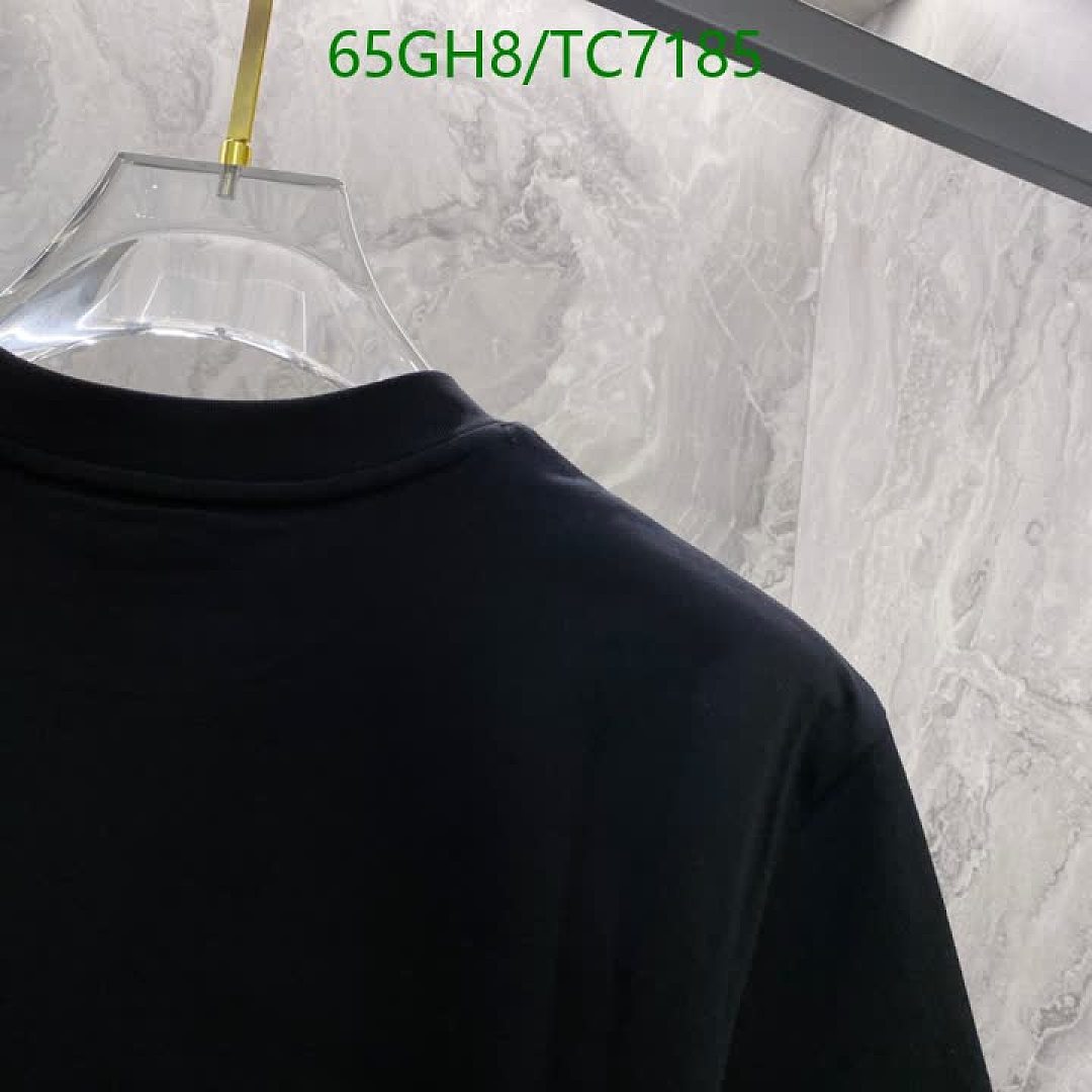 Burberry-Clothing Code: TC7185 $: 65USD