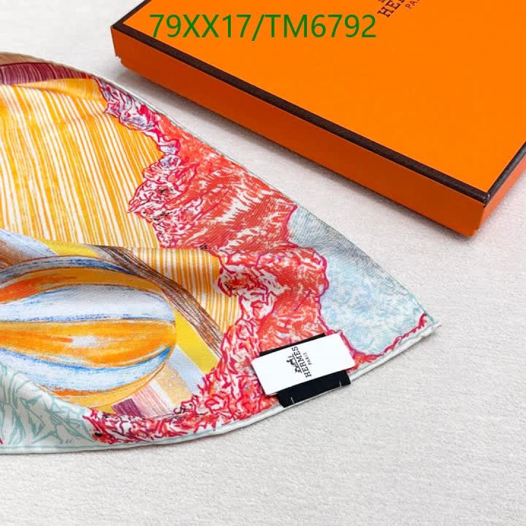 Hermes-Scarves Code: TM6792 $: 79USD