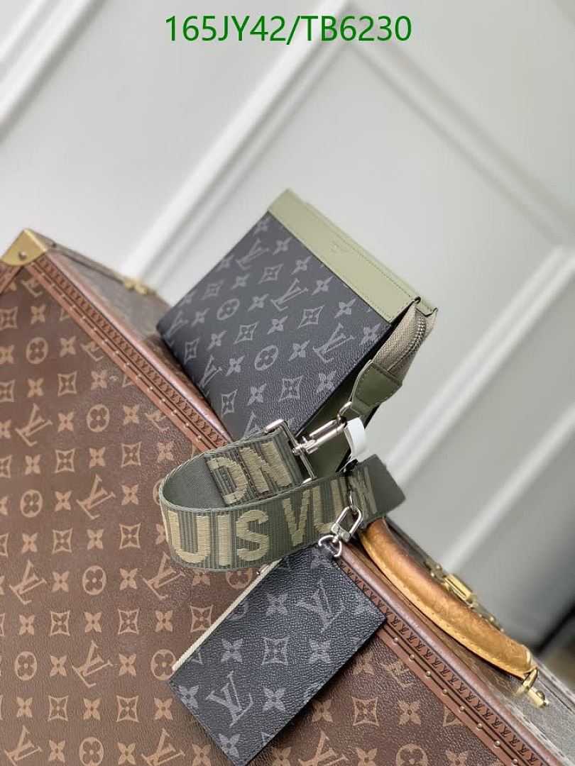 LV-Bags(5A) Code: TB6230 $: 165USD