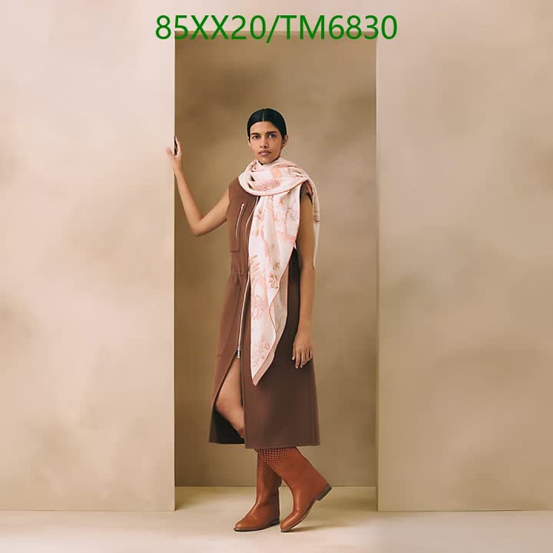 Hermes-Scarves Code: TM6830 $: 85USD