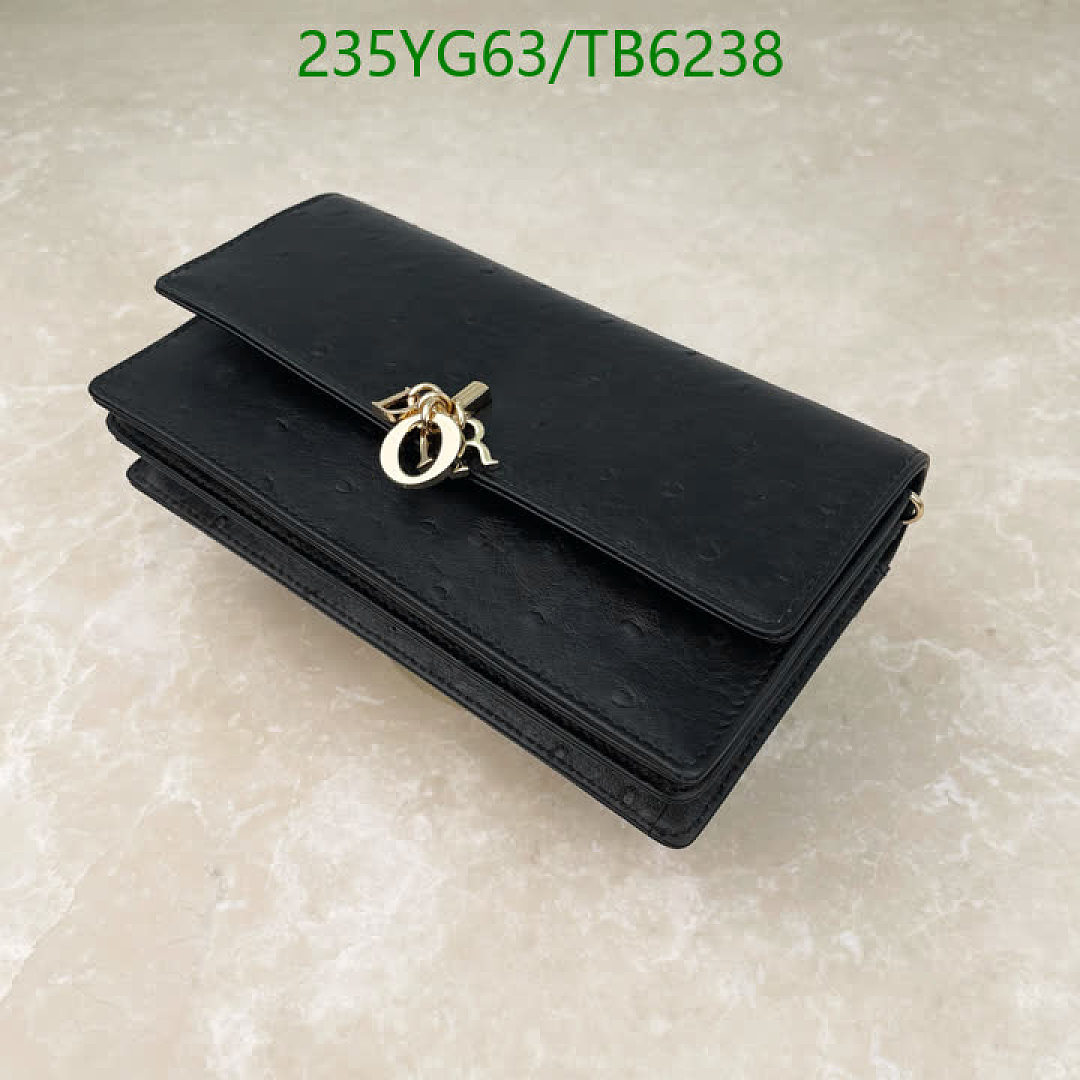 Dior-Bags(5A) Code: TB6238 $: 235USD