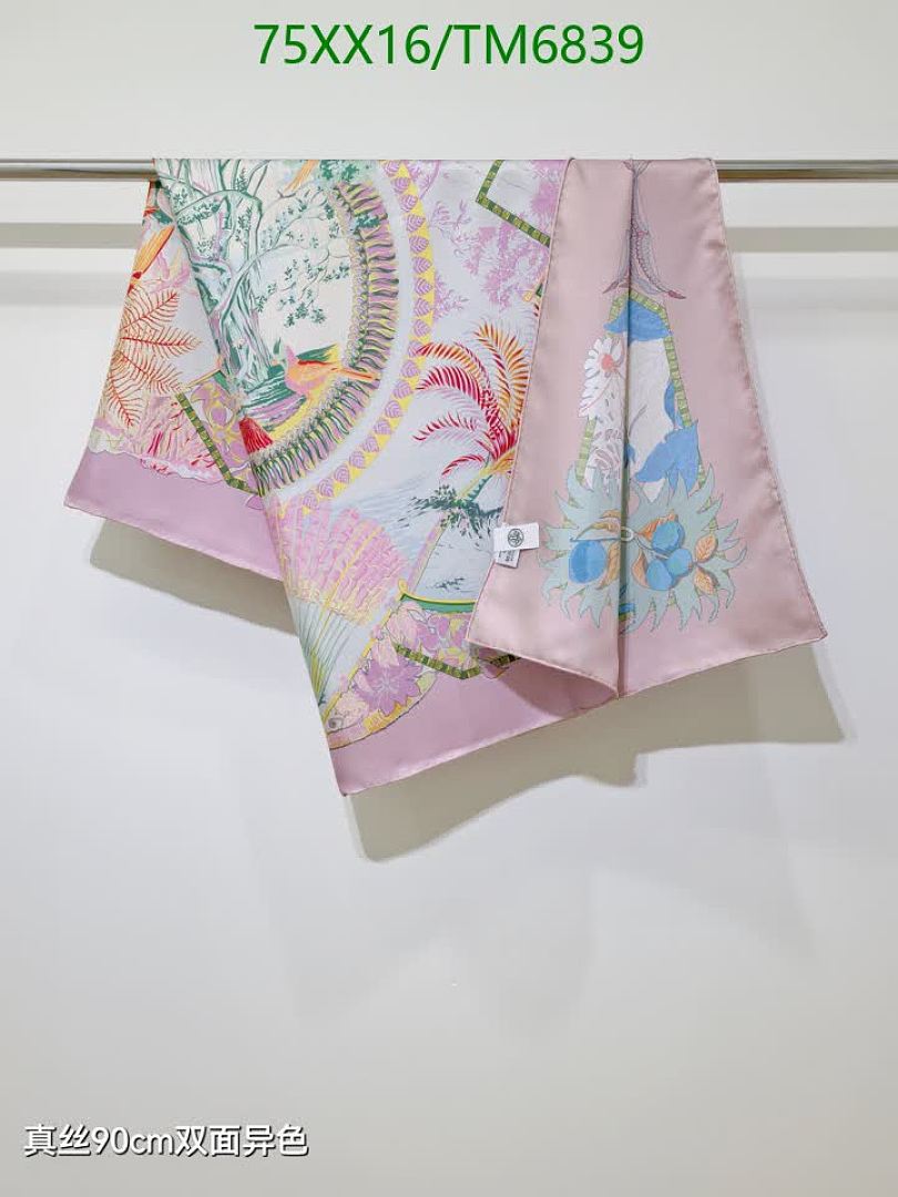 Hermes-Scarves Code: TM6839 $: 75USD