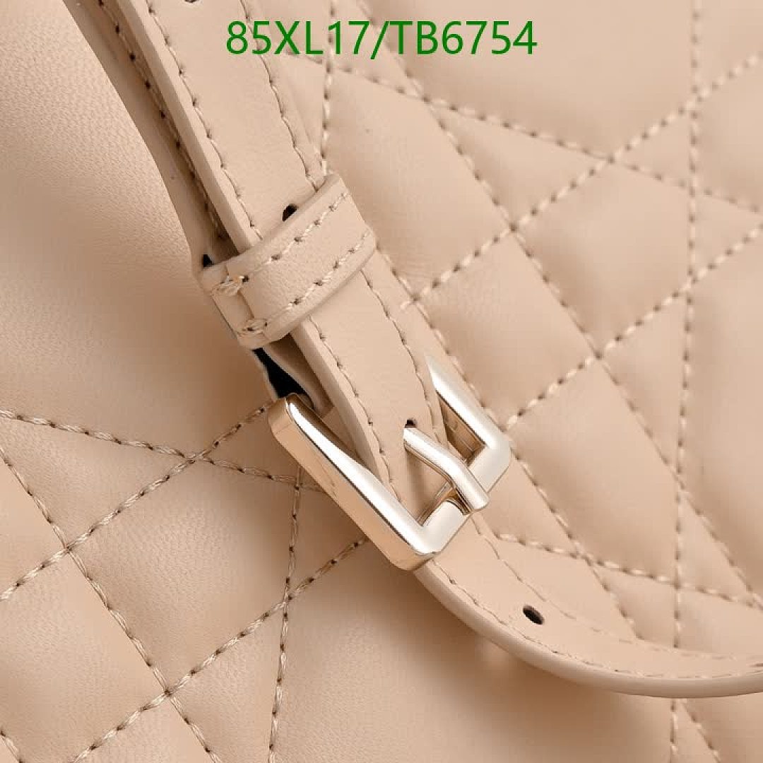 Dior-Bags(4A) Code: TB6754 $: 85USD