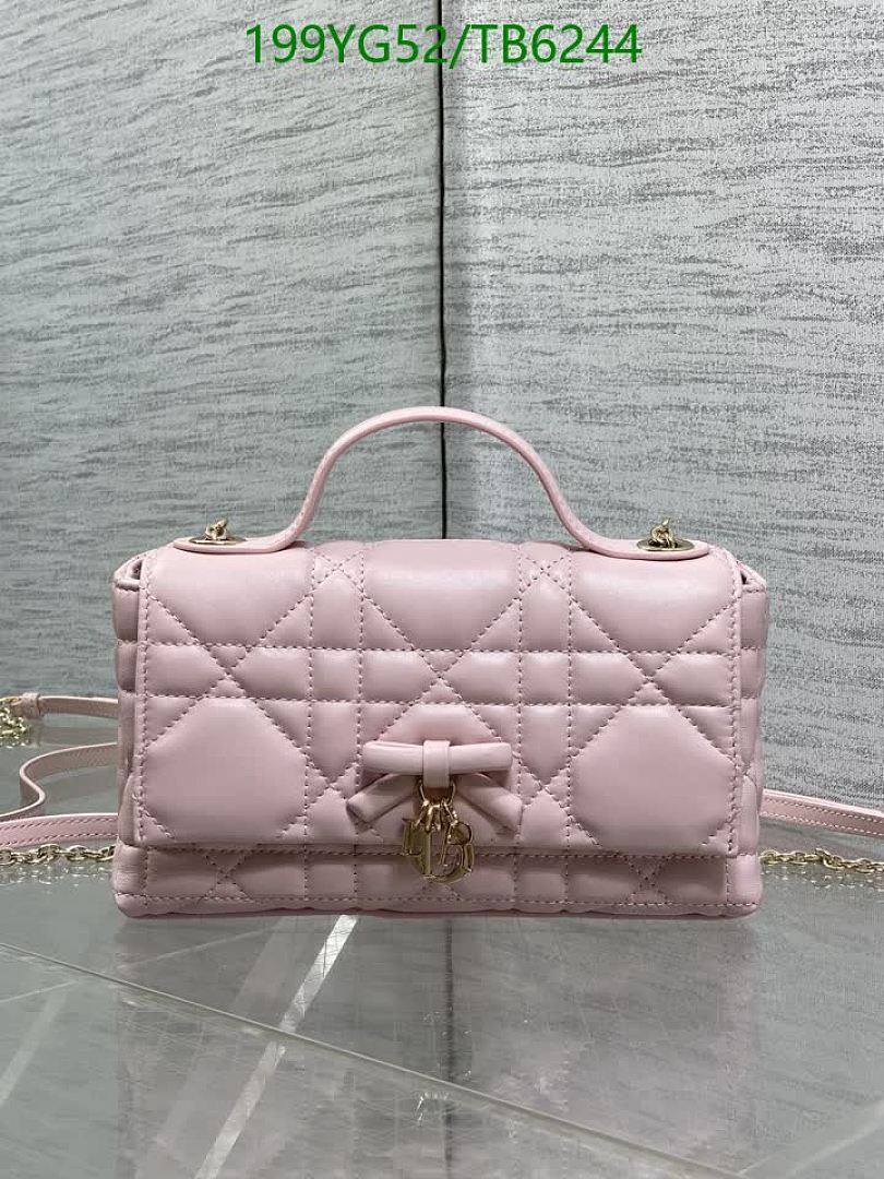 Dior-Bags(5A) Code: TB6244 $: 199USD