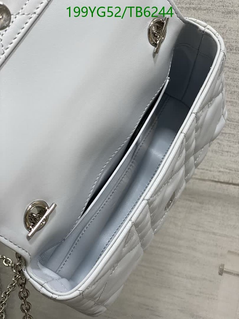 Dior-Bags(5A) Code: TB6244 $: 199USD