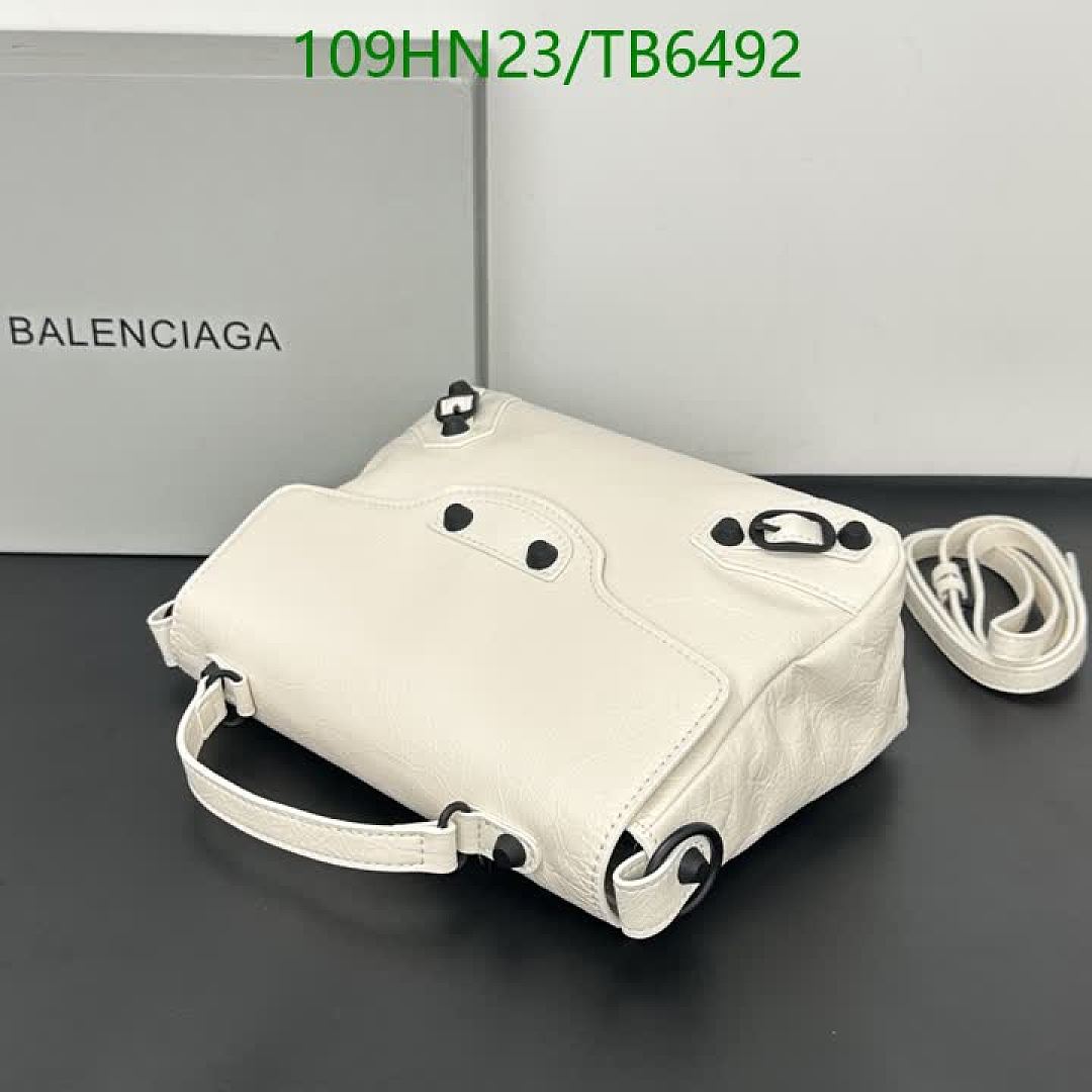 Balenciaga-Bags(4A) Code: TB6492 $: 109USD