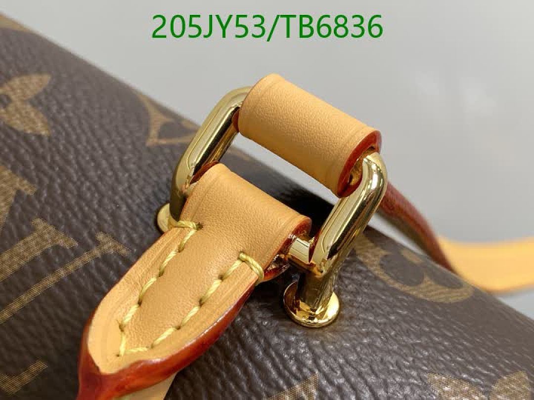 LV-Bags(5A) Code: TB6836 $: 205USD