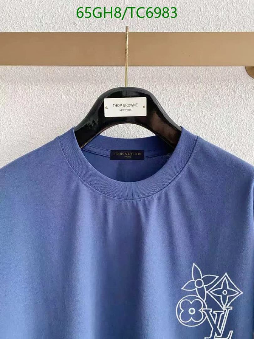 LV-Clothing Code: TC6983 $: 65USD