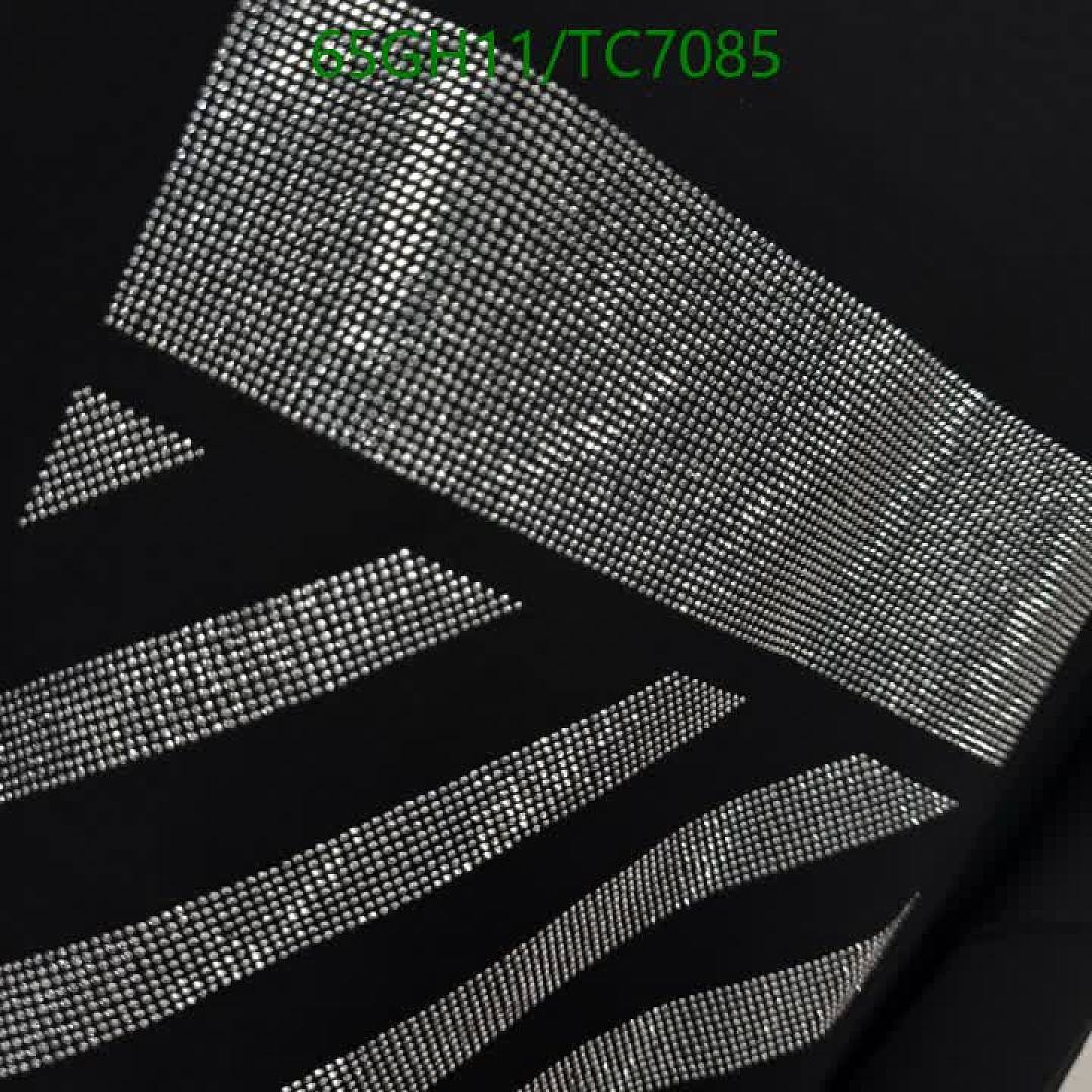 LV-Clothing Code: TC7085 $: 65USD