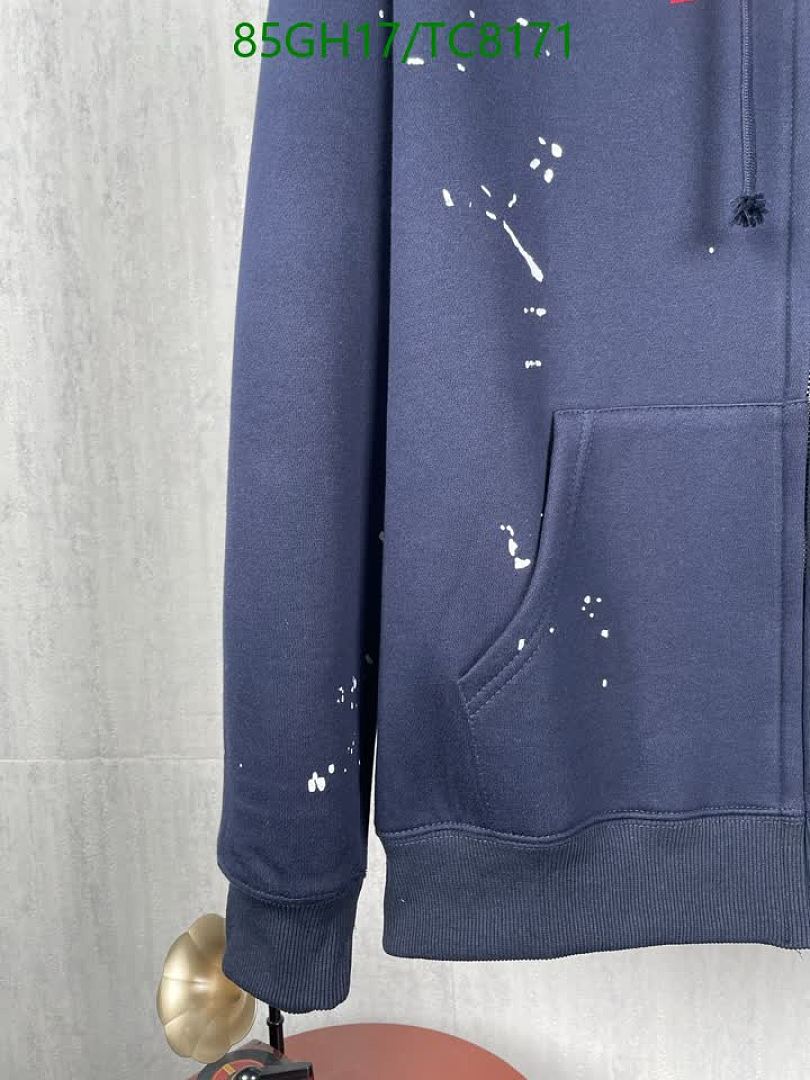 Supreme-Clothing Code: TC8171 $: 85USD