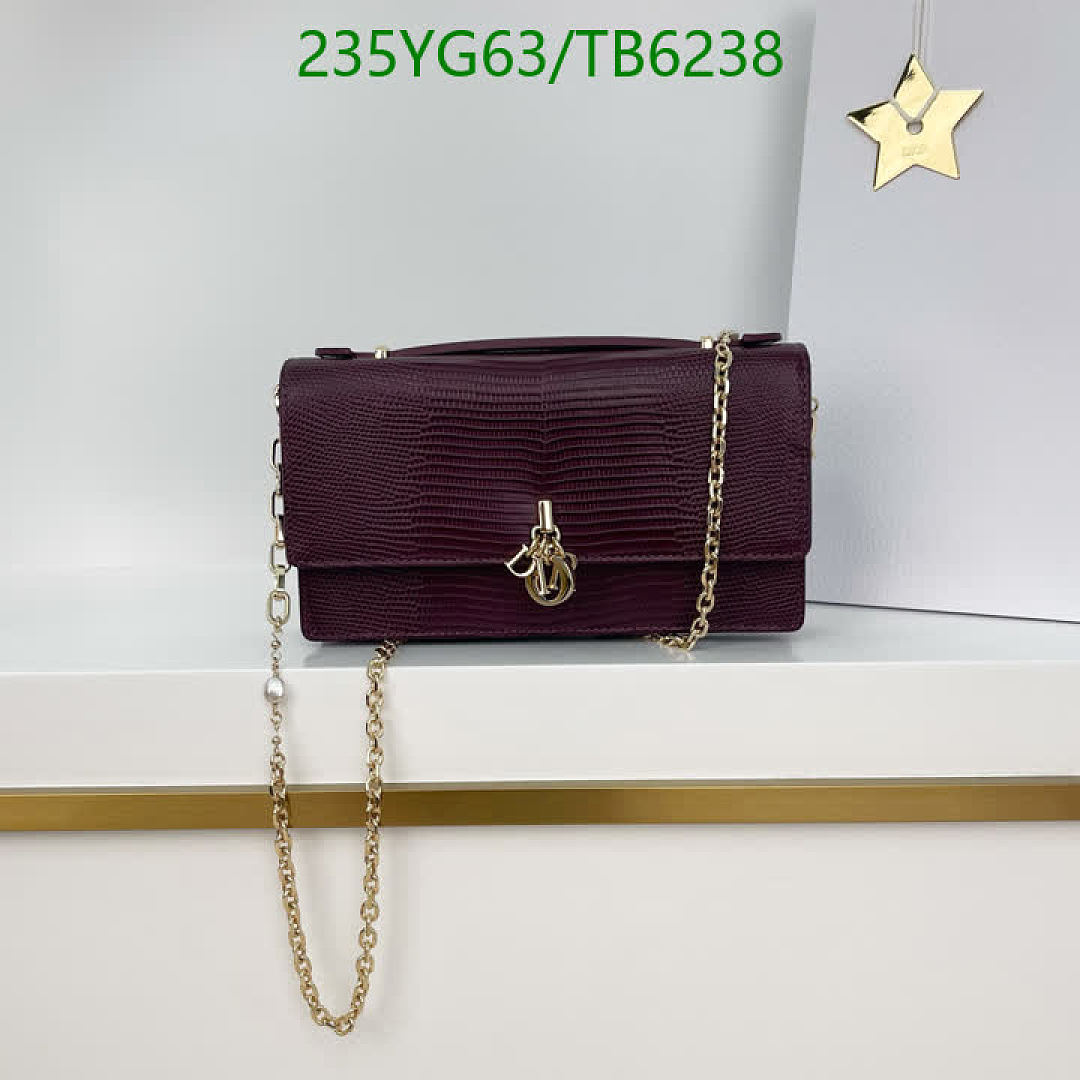 Dior-Bags(5A) Code: TB6238 $: 235USD