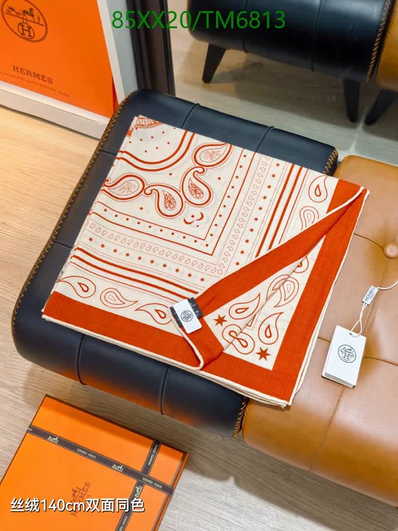 Hermes-Scarves Code: TM6813 $: 85USD