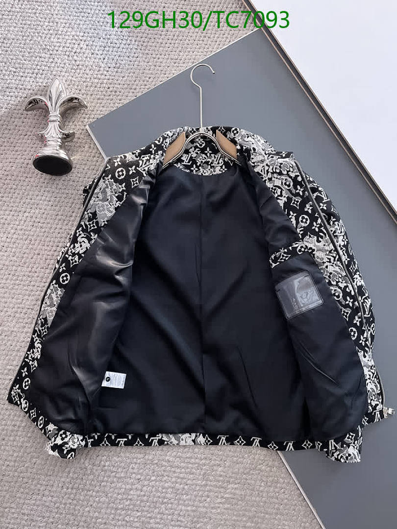 LV-Clothing Code: TC7093 $: 129USD