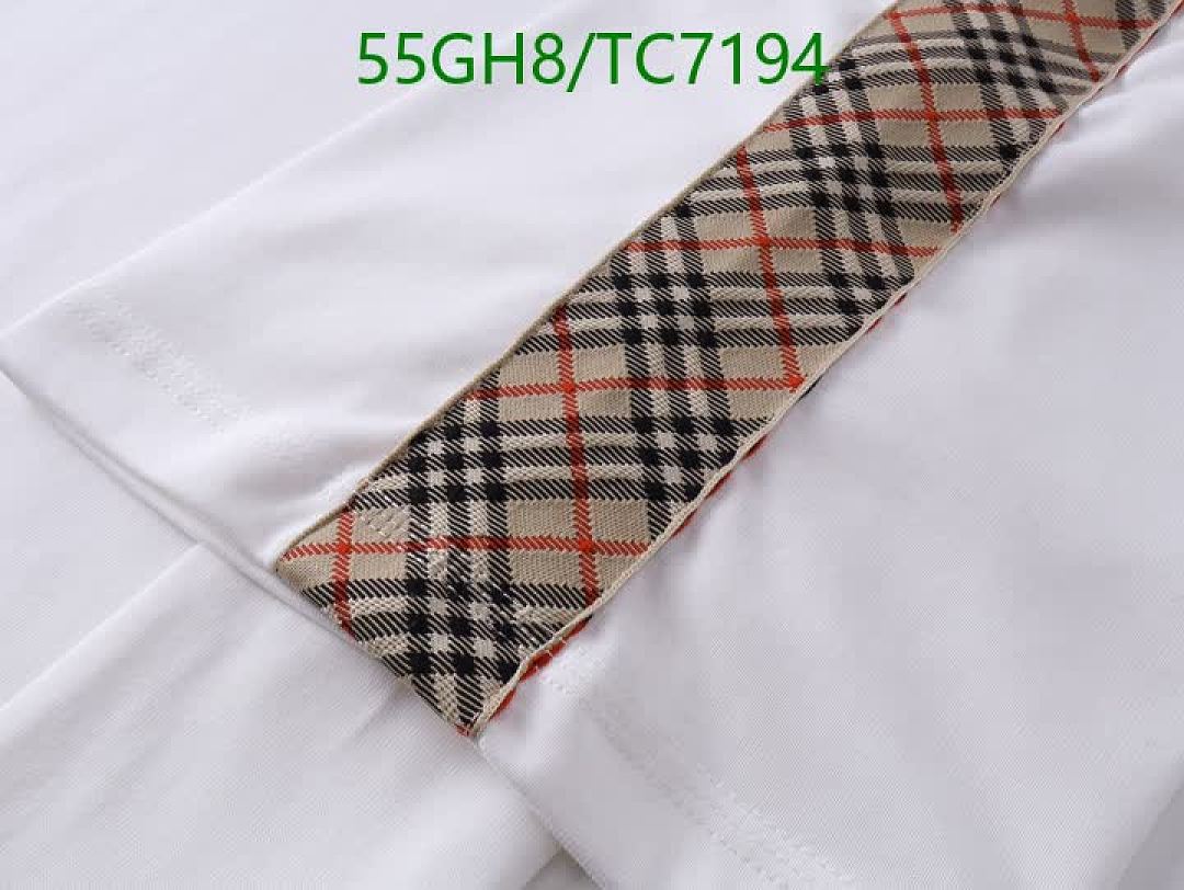 Burberry-Clothing Code: TC7194 $: 55USD
