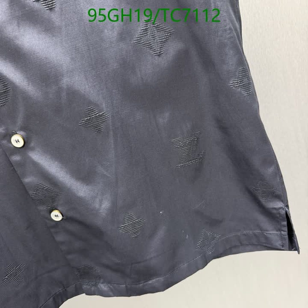 LV-Clothing Code: TC7112 $: 95USD