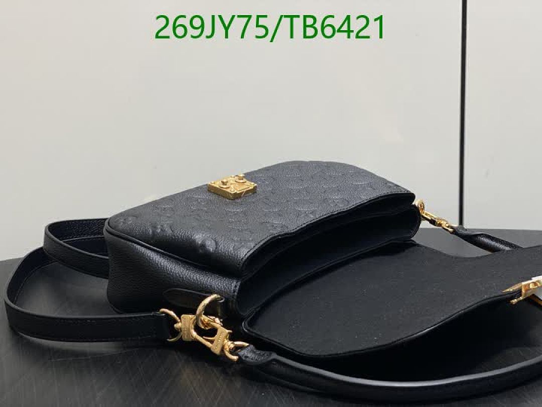 LV-Bags(5A) Code: TB6421 $: 269USD