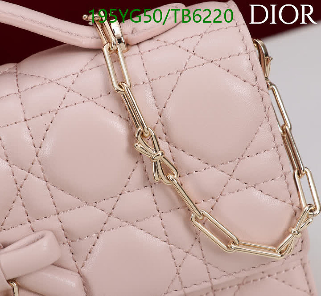 Dior-Bags(5A) Code: TB6220 $: 195USD