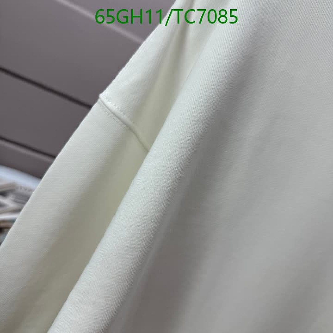 LV-Clothing Code: TC7085 $: 65USD