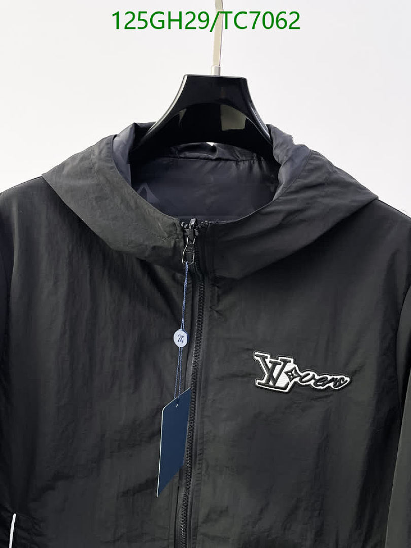 LV-Clothing Code: TC7062 $: 125USD