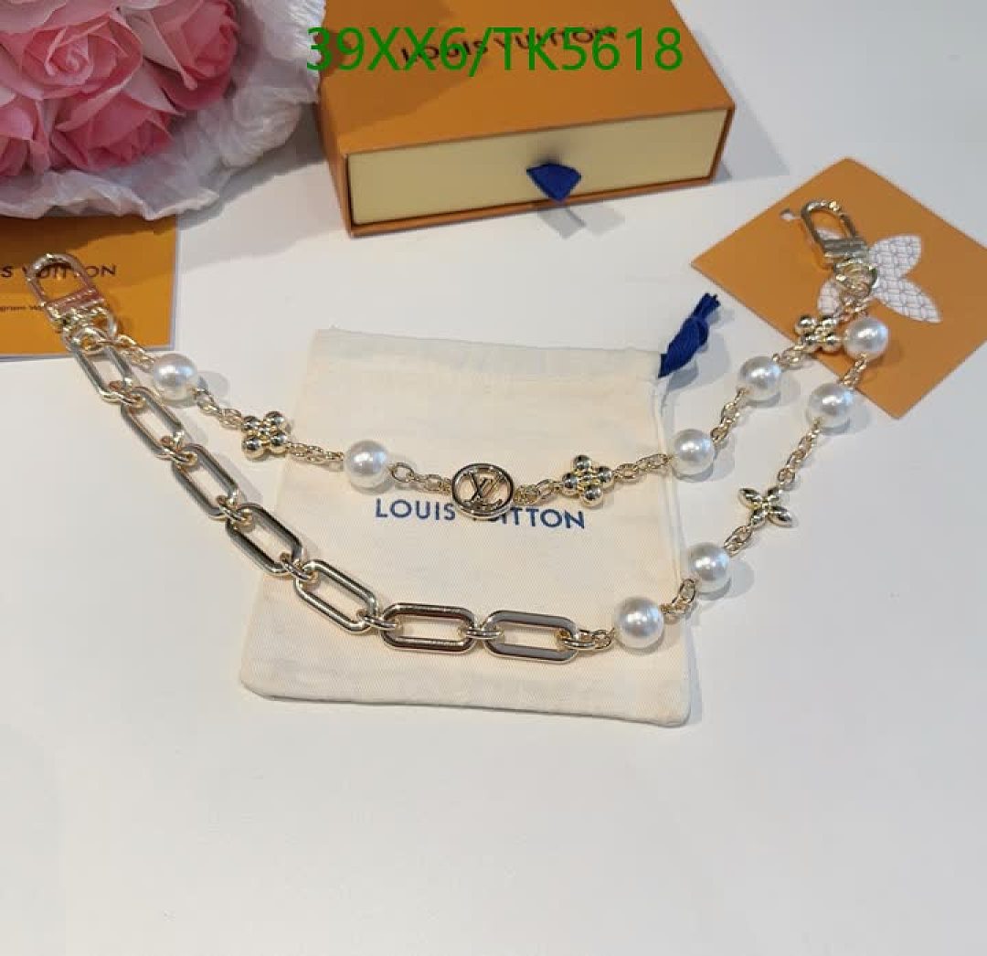 LV-Keychains & Bag Charms Code: TK5618 $: 39USD