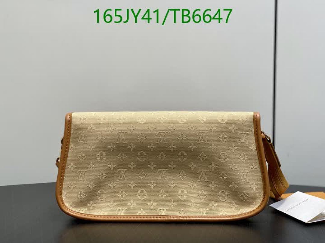LV-Bags(5A) Code: TB6647 $: 165USD