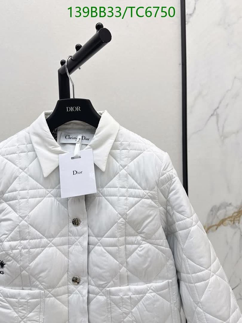 Dior-Clothing Code: TC6750 $: 139USD