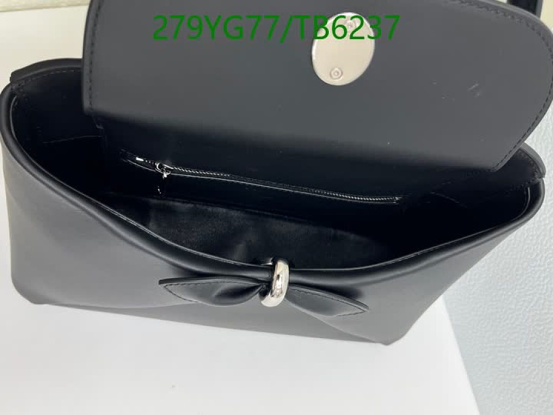 Dior-Bags(5A) Code: TB6237 $: 279USD