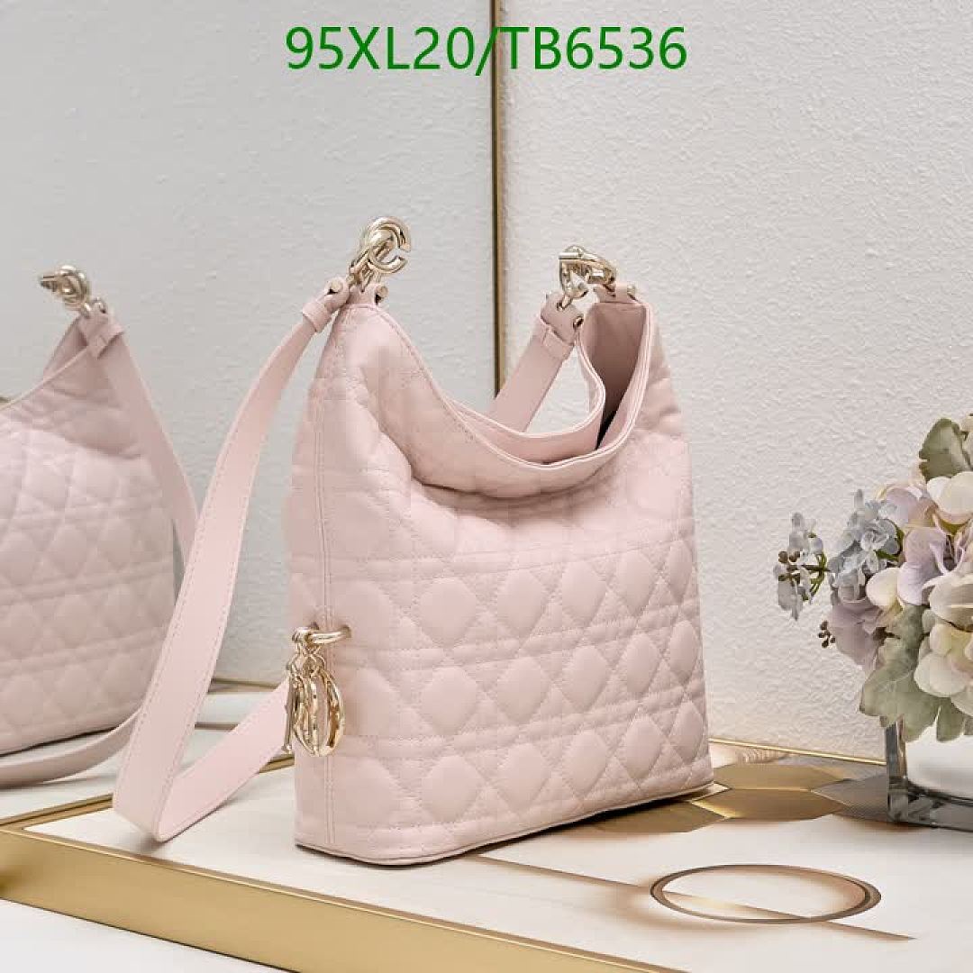 Dior-Bags(4A) Code: TB6536 $: 95USD
