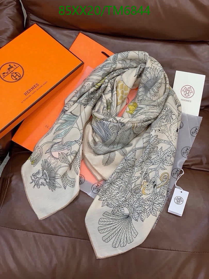 Hermes-Scarves Code: TM6844 $: 85USD