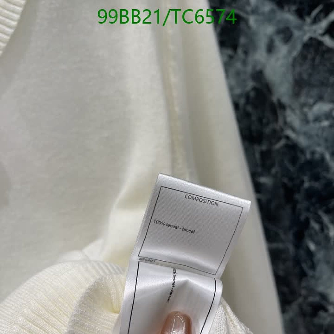 Chanel-Clothing Code: TC6574 $: 99USD