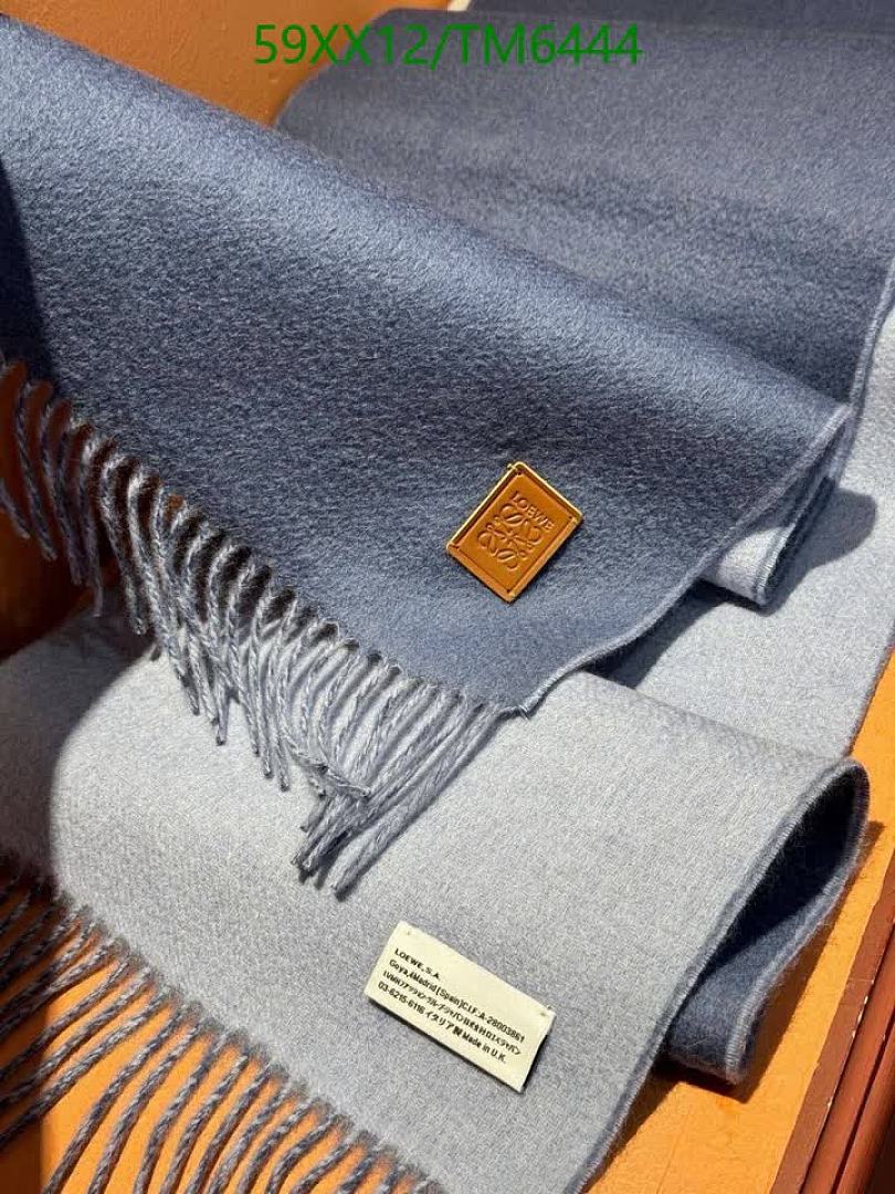 Loewe-Scarves Code: TM6444 $: 59USD