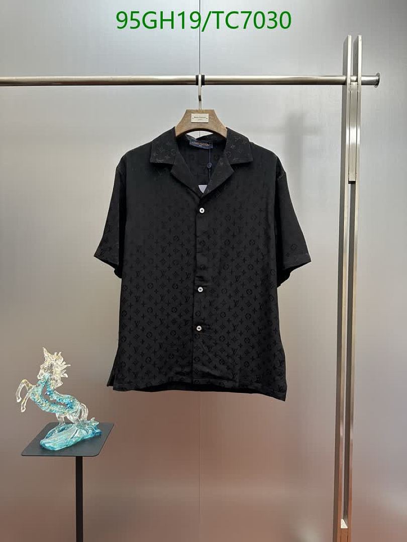 LV-Clothing Code: TC7030 $: 95USD