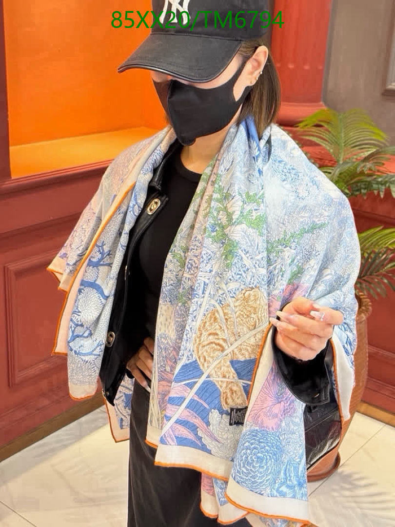 Hermes-Scarves Code: TM6794 $: 85USD