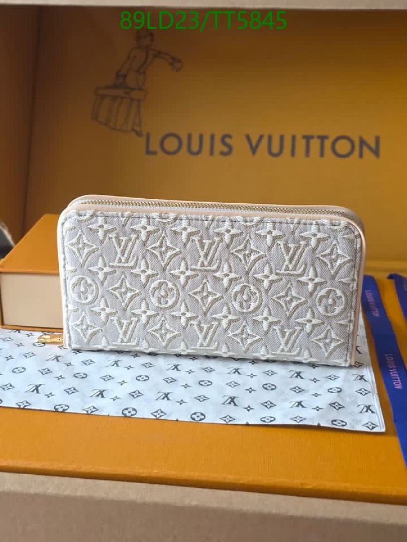 LV-Wallets(5A) Code: TT5845 $: 89USD