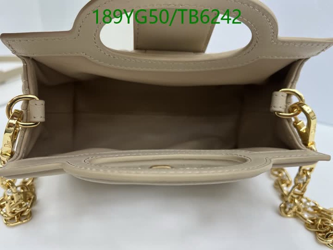 Dior-Bags(5A) Code: TB6242 $: 189USD