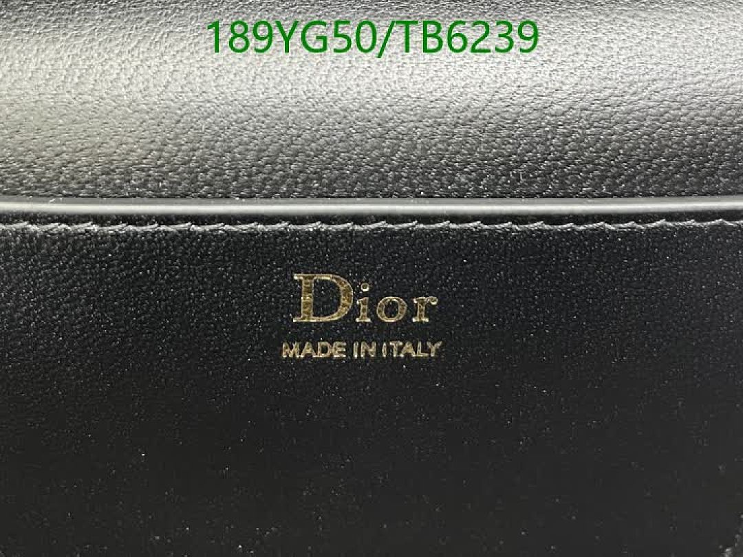 Dior-Bags(5A) Code: TB6239 $: 189USD