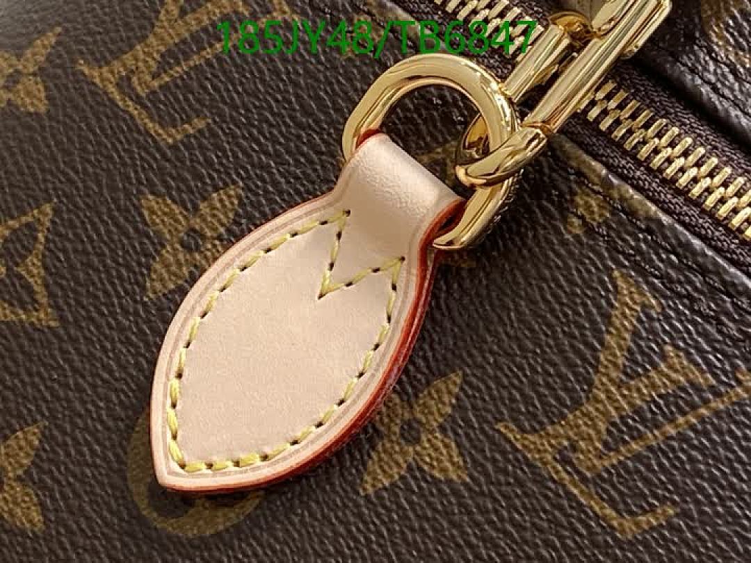 LV-Bags(5A) Code: TB6847 $: 185USD